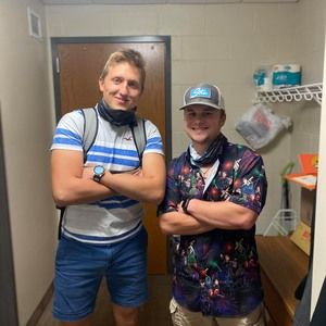 Meet your Posher, Marshall